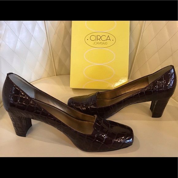 NEW Circa Joan & David Crocodile Print Shoes - Picture 1 of 9